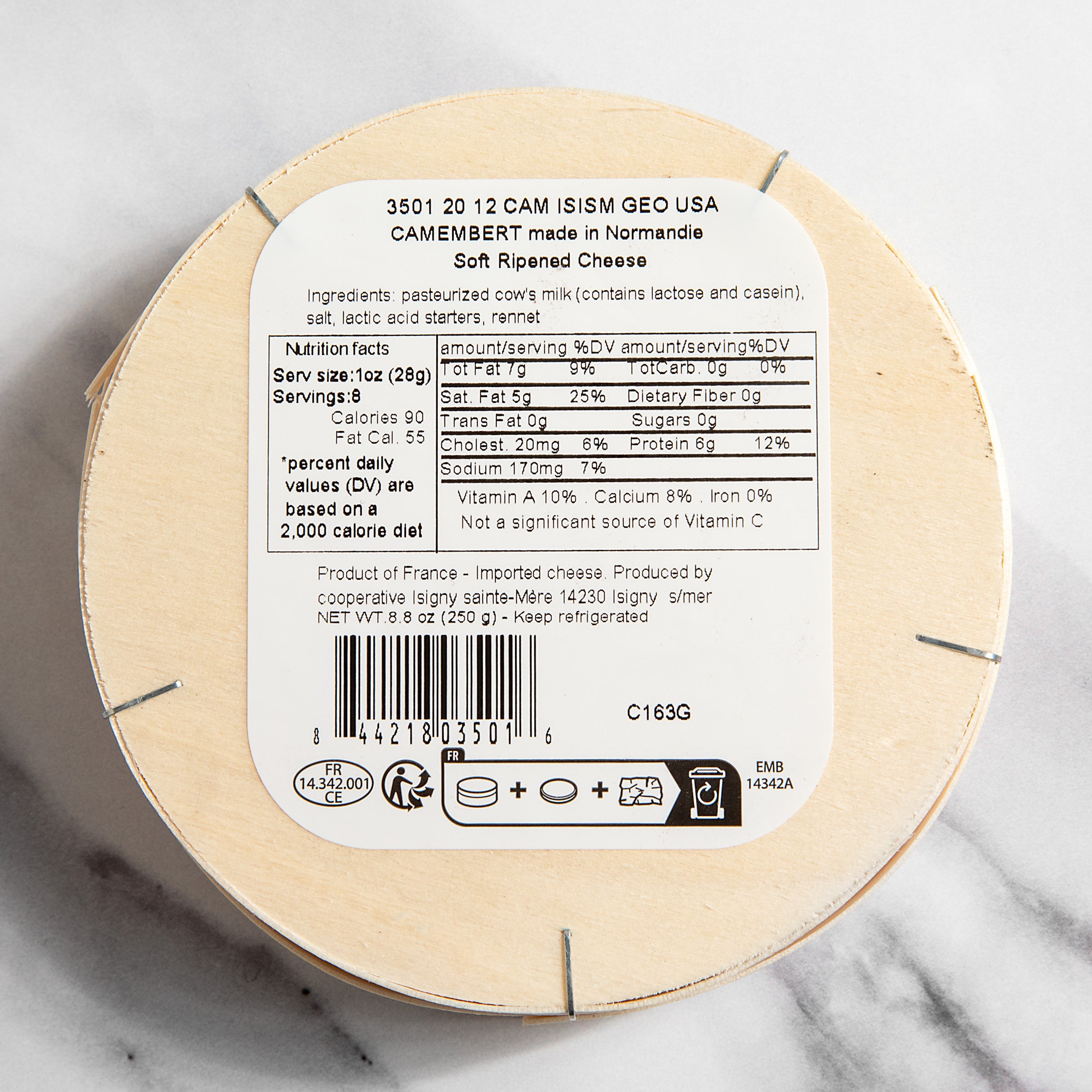 Queso Camembert elaborado con leche cruda y moldeado al cazo - Isigny Ste  Mère - Quesos 