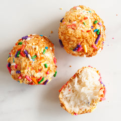 Rainbow Sprinkles Macaroons_Danny Macaroon_Cookies & Biscuits