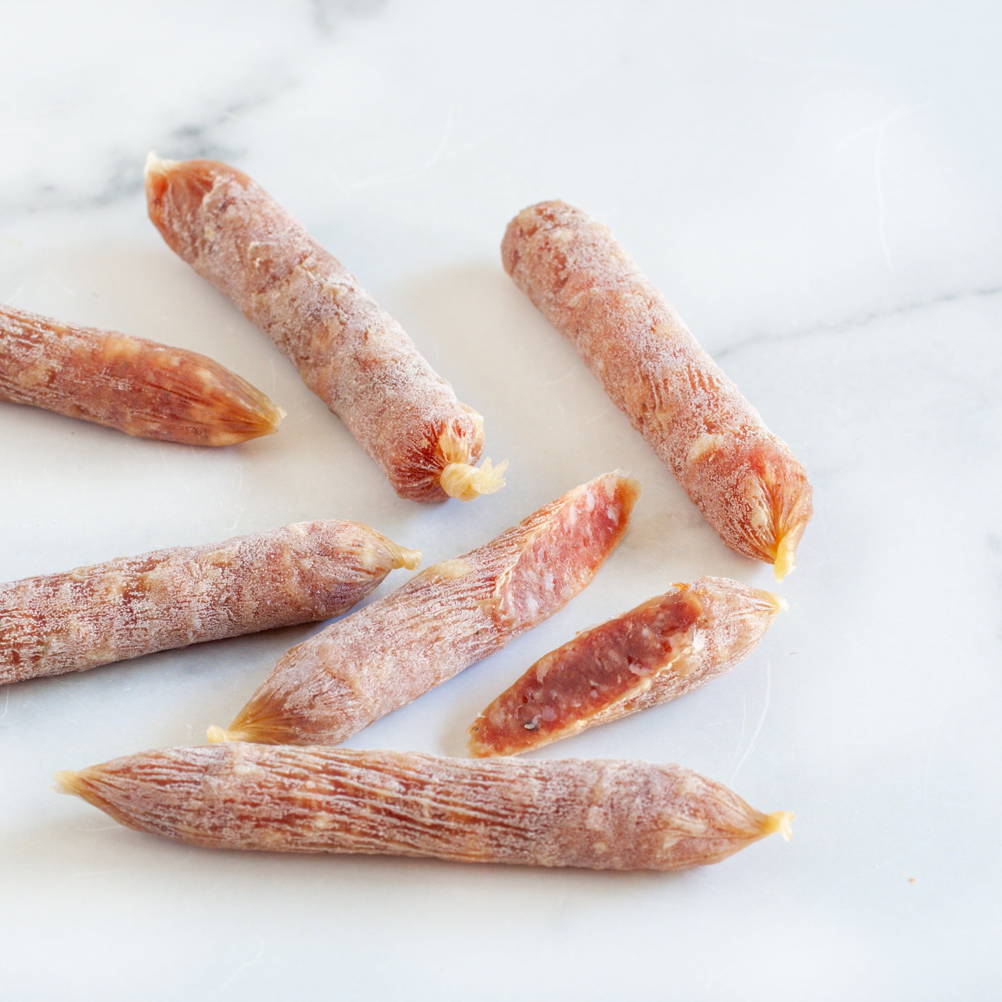 – Petits Petit & Salami/Les Classic Chorizo Cochons/Salami Trois igourmet