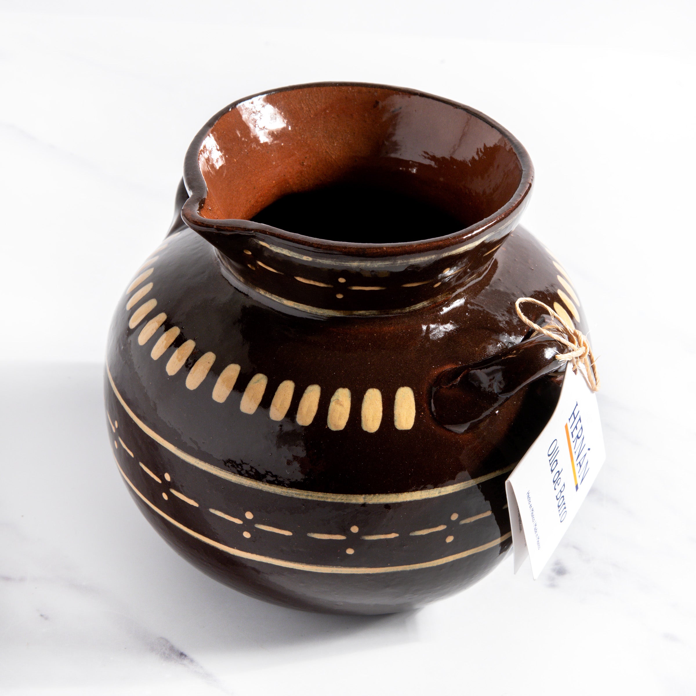 https://igourmet.com/cdn/shop/products/2922_Hernan_Olla_de_Barro_Ceramic_Hot_Chocolate_Pot-3.jpg?v=1667310415