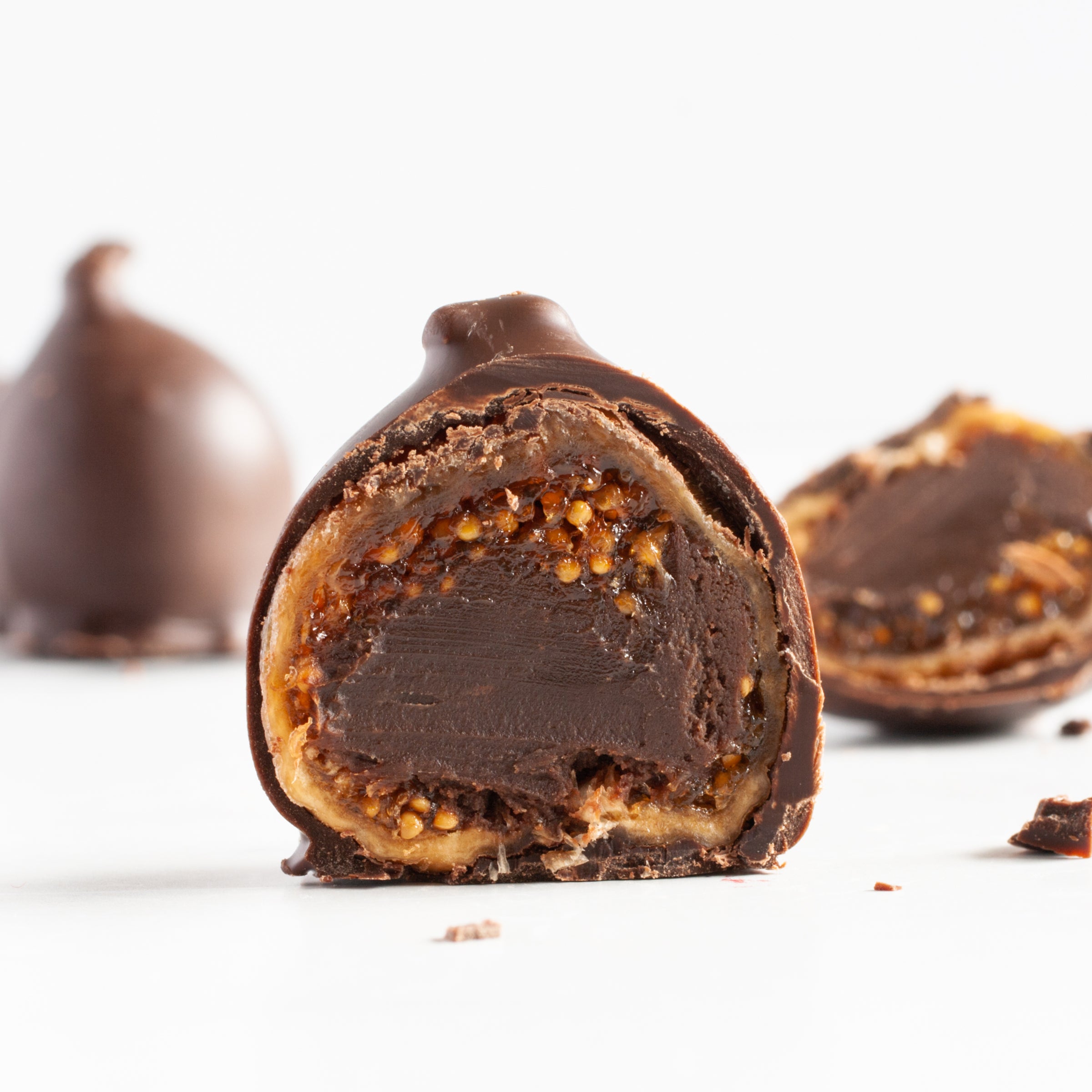 La Higuera Rabitos Royale Dark Chocolate - Fig Bonbons – Medineterranean