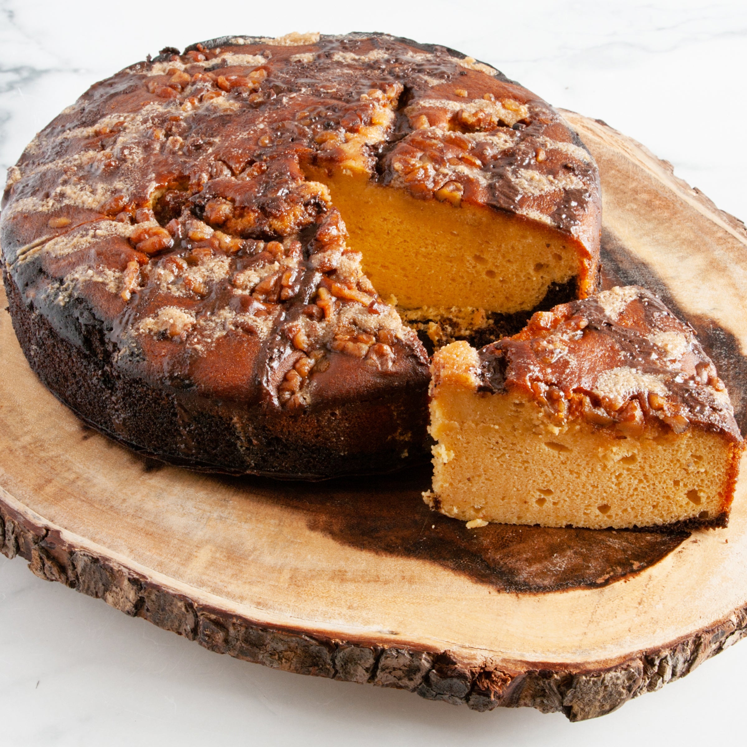 Amazon.com: Kentucky Woods Bourbon Barrel Cake (3.2 pound) : Grocery &  Gourmet Food
