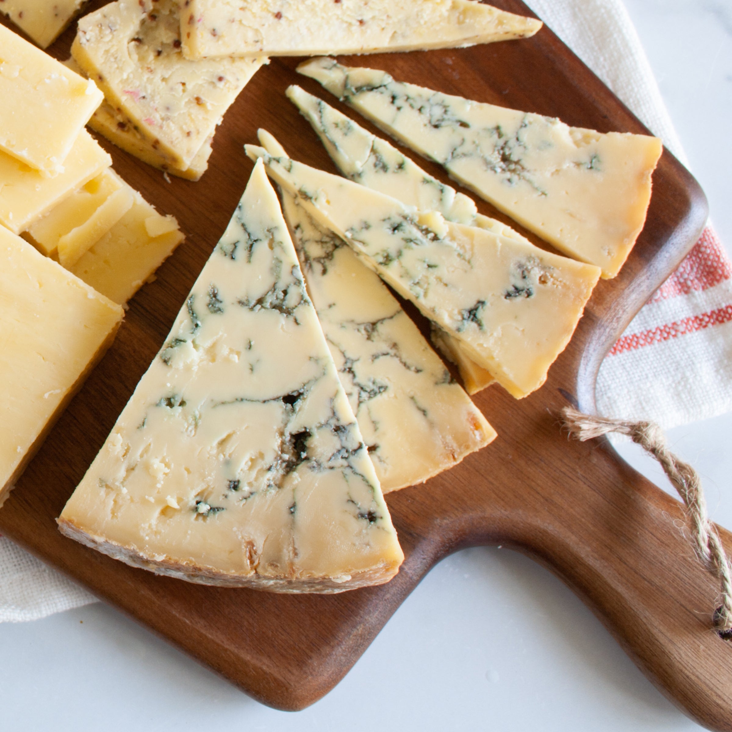 Roquefort cheese  Cheese Connoisseur