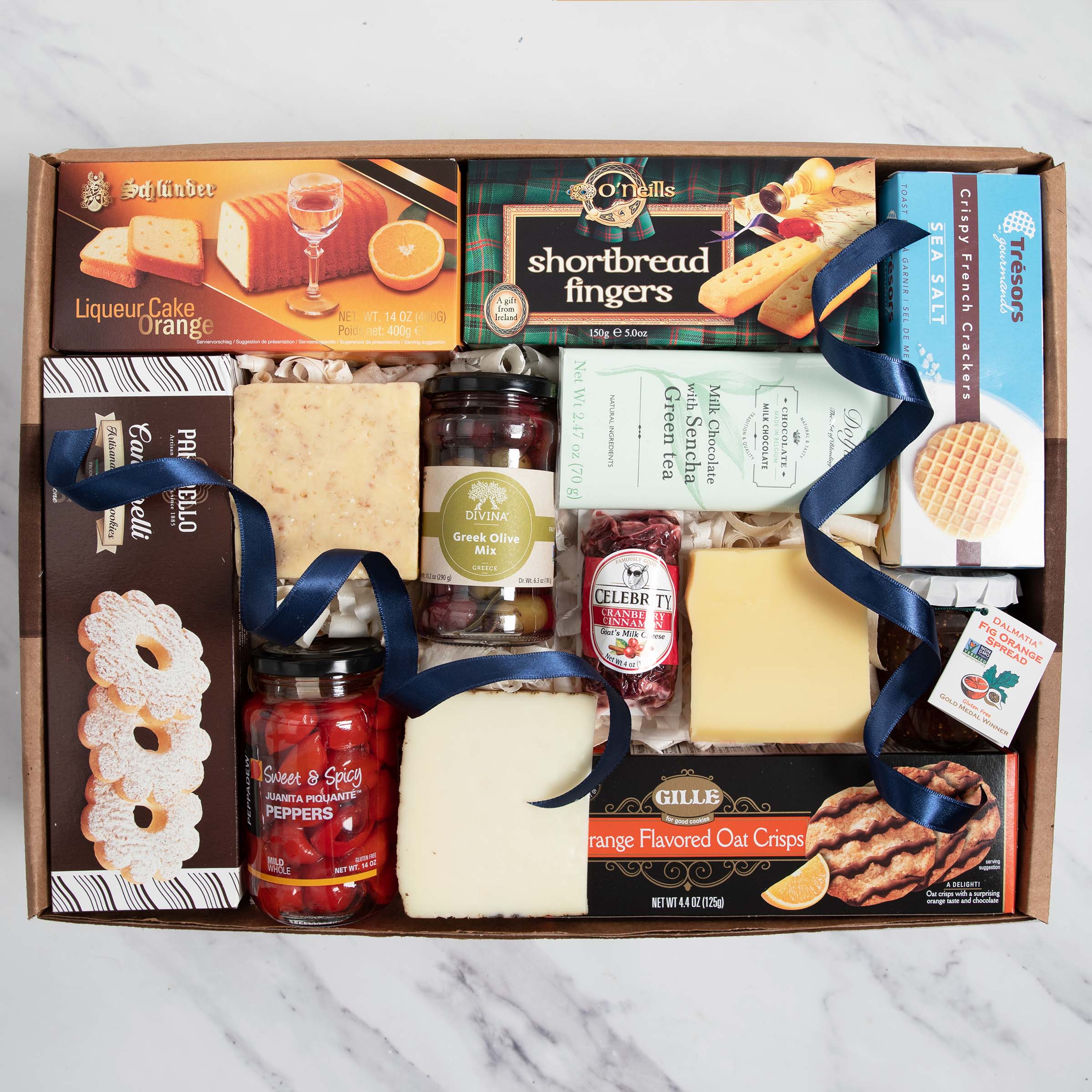 Holiday Signature Flavors Gift Basket | Hickory Farms