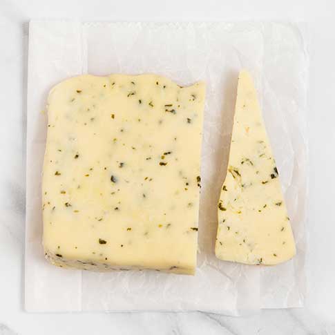 Wicklow Gold Irish Cheddar with Nettle & Chive