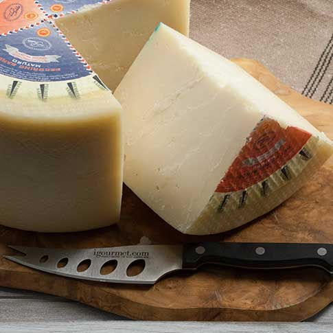 Ferruccio Podda Pecorino Sardo Maturo DOP Cheese