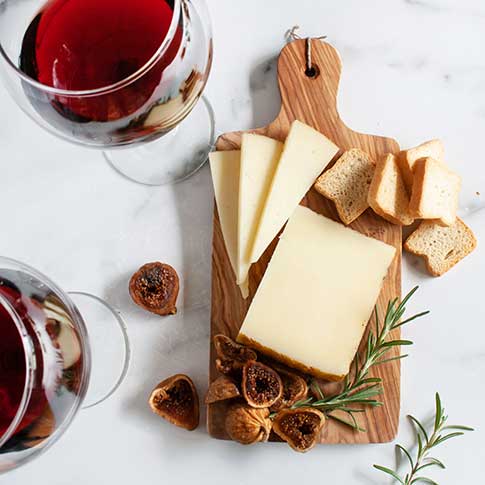 Pinot Noir Cheese Pairing Assortment