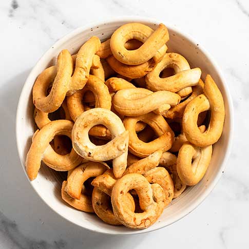 Italian Taralli Crackers with Fennel