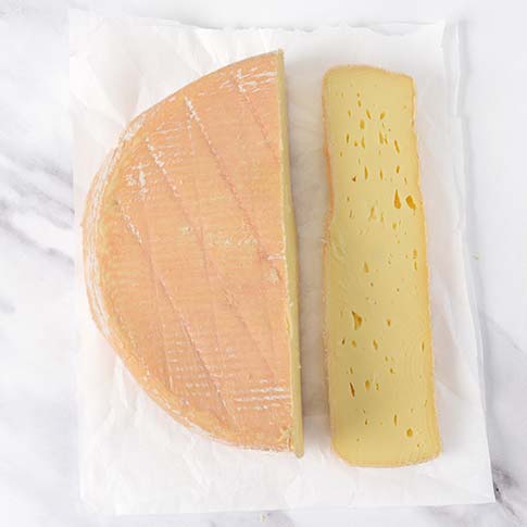Oma Cheese