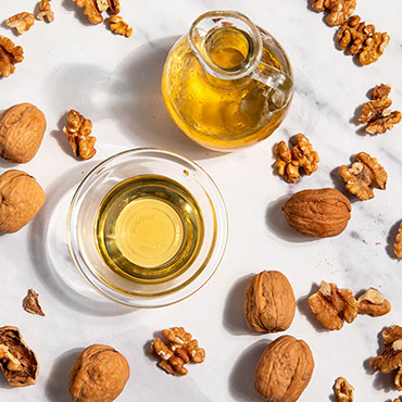 Walnut Oil - Gourmet Guide