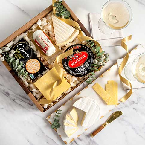 Champagne Cheese Assortment Gift Box