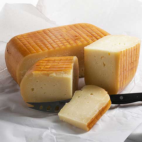 Mahon DOP Cheese Reserva